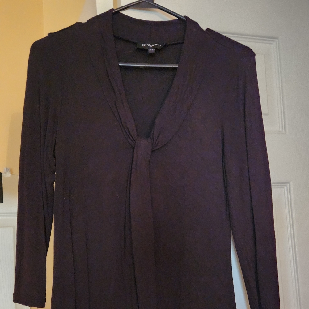 Quarter length dress shirt